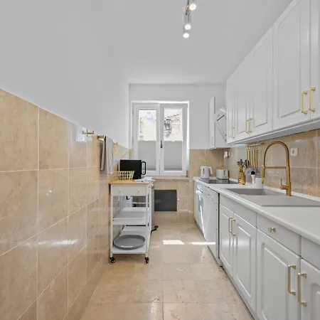 Laetitia Apartament *