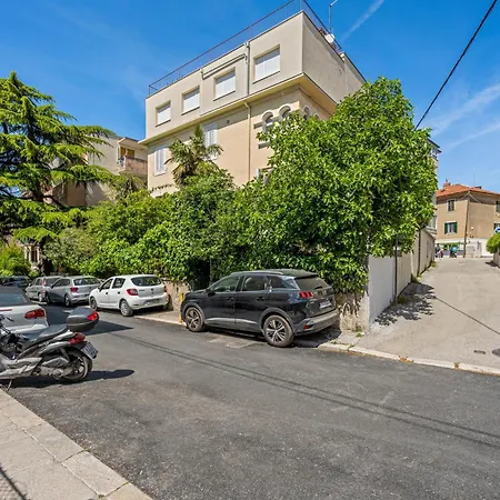 Apartament Laetitia